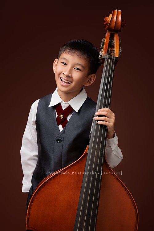 Benedict低音大提琴音樂寫真