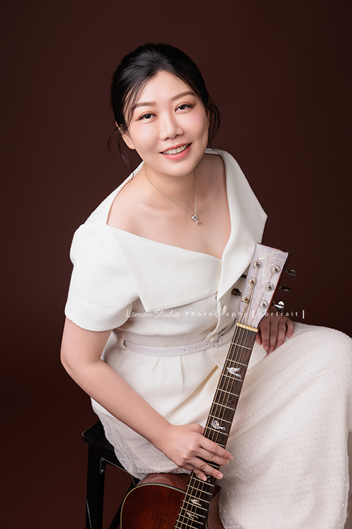 音樂治療師婷婷形象照