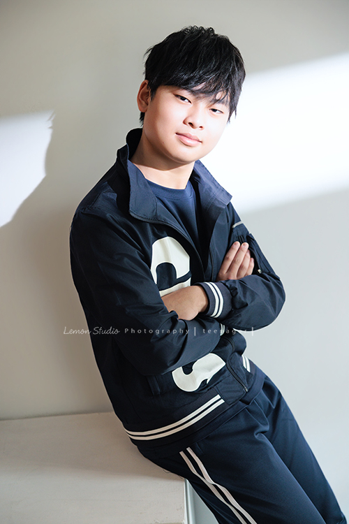 Jeremy國中畢業個人寫真